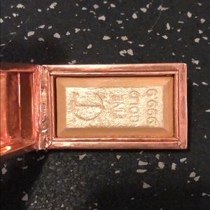 Charlotte tilbury highlighter